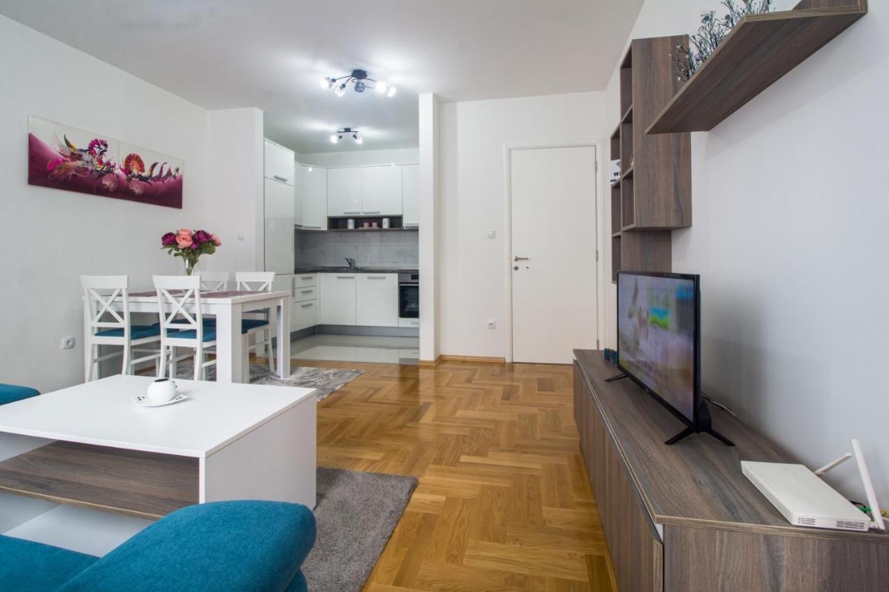 Appartement Iskra à Banja Luka Extérieur photo
