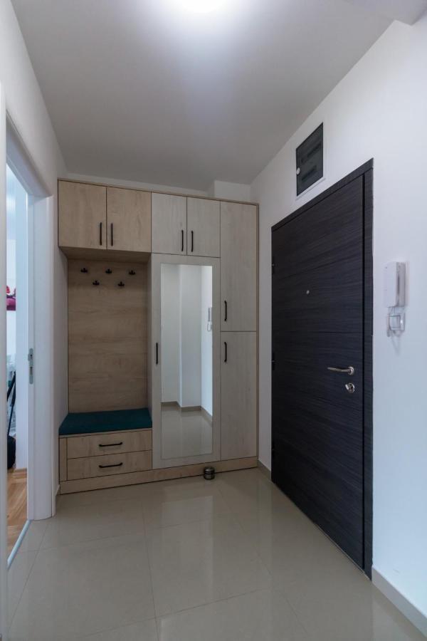 Appartement Iskra à Banja Luka Extérieur photo